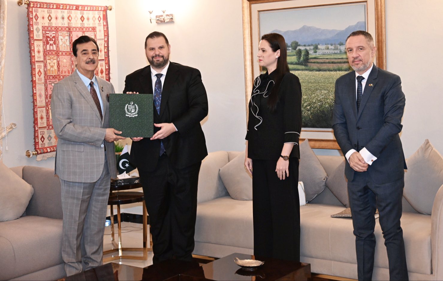 Romania and Pakistan Strengthen Ties Through Universal Language of Music and Parliamentary Dialogue